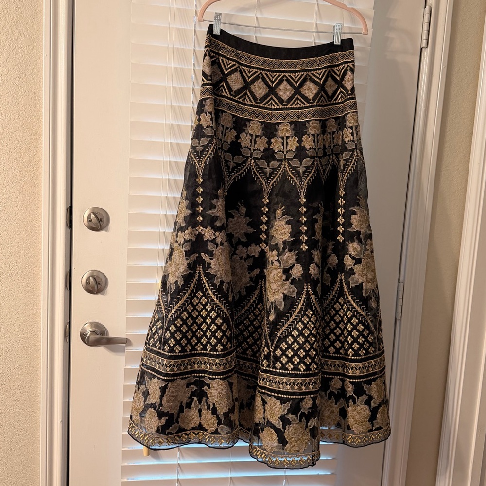 Kavita Bhartia Metallic Skirt (Small)